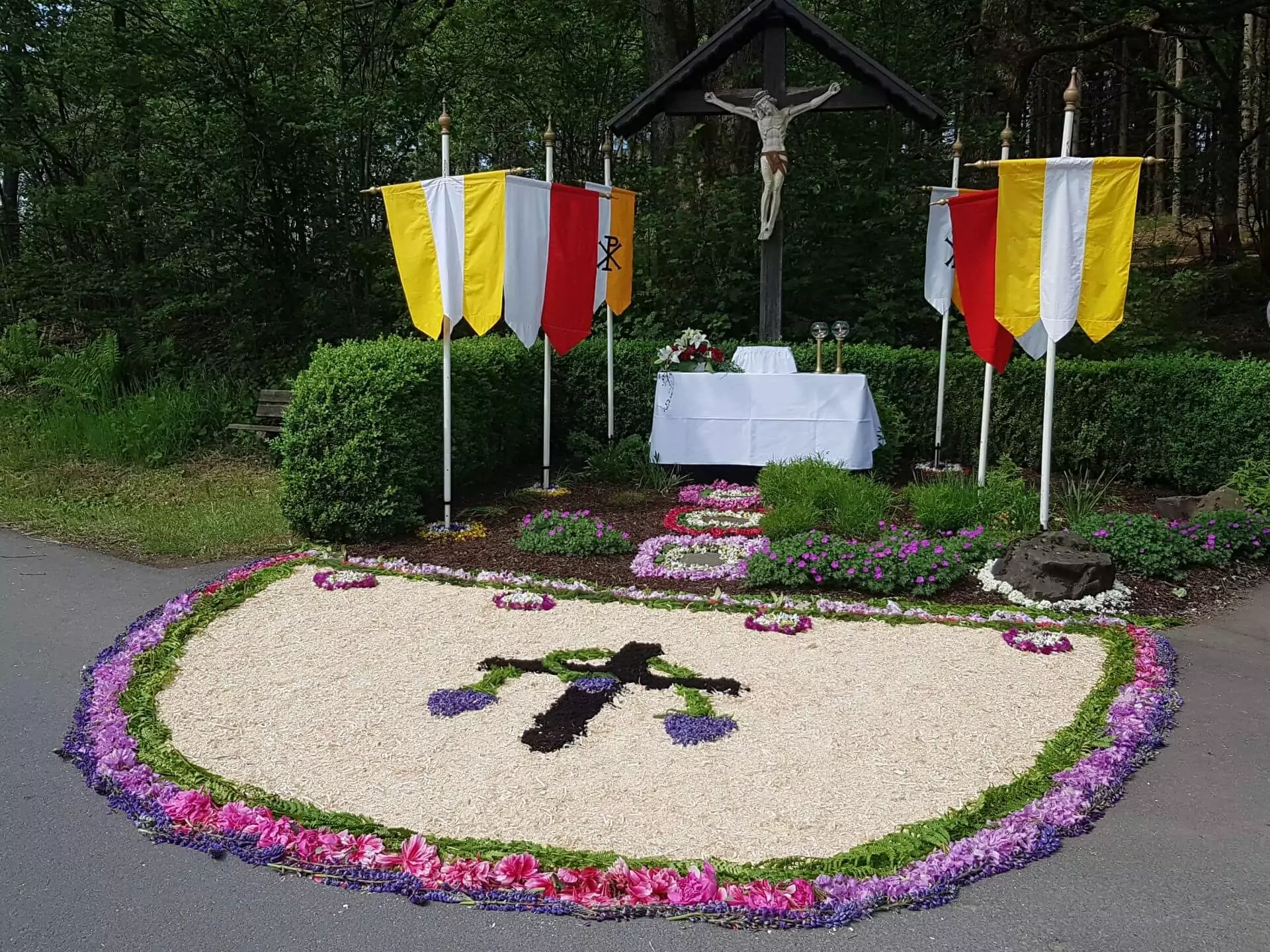Pfingstprozession 2019 Neuenkleusheim Bild- Neuenkleusheim