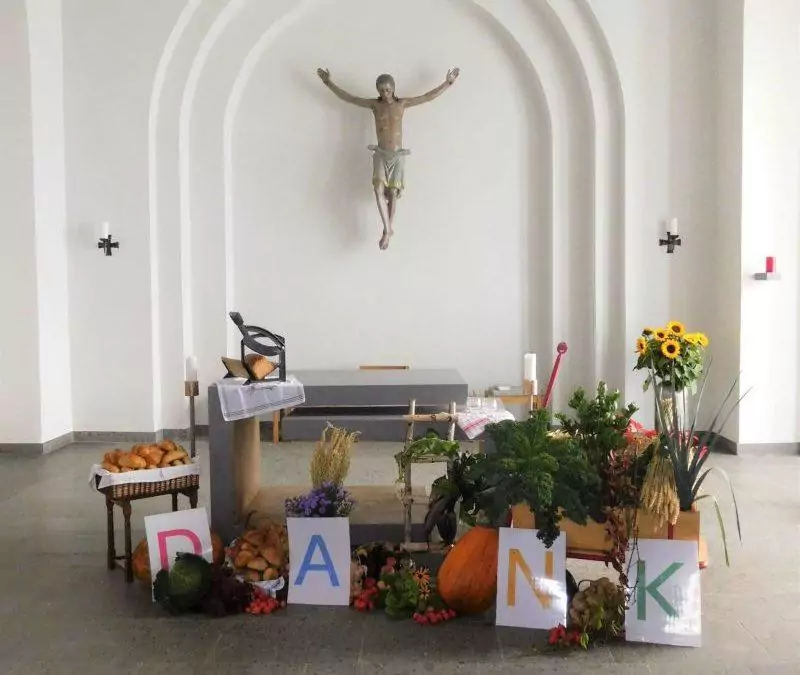 Ernte­dank in Neger, ein Fest des Dankes