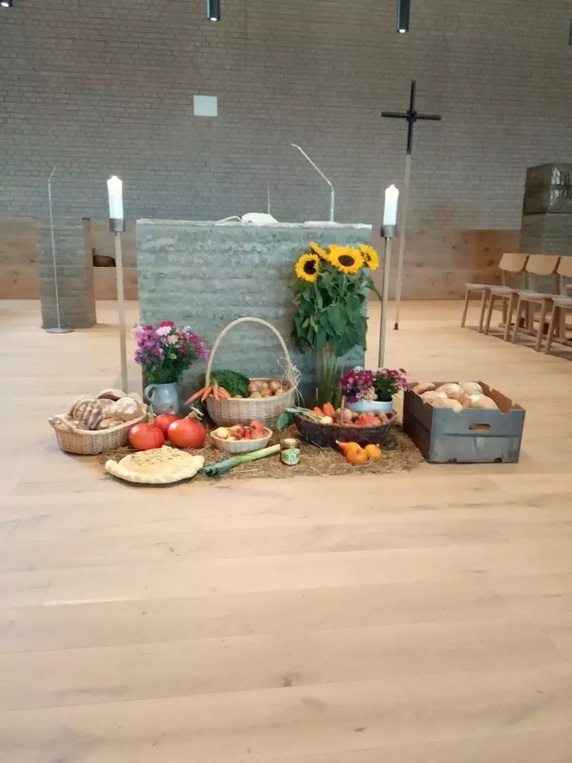 Heilig-Geist-Kirche-Olpe-Erntealtar-2019–1080