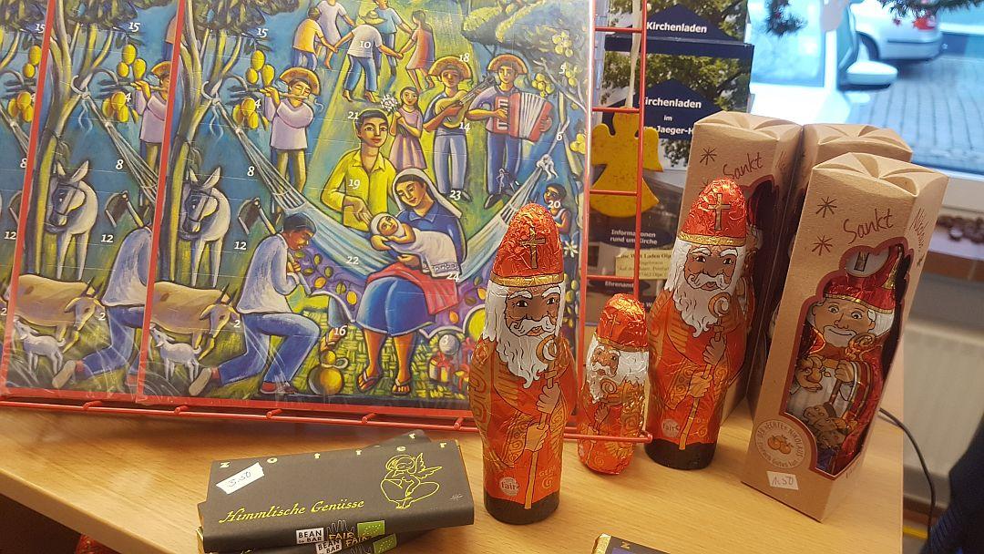 Weih­nachts­mann­freie Zone im Kirchenladen
