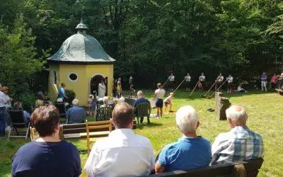 Freiluftgottesdienst mit Kräutersegnung in der Beismicke zum 75 jährigen Weihjubiläum