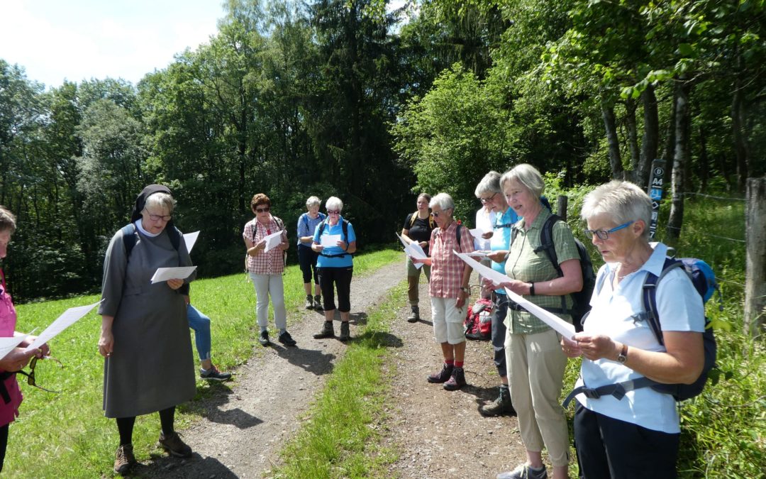 kfd-Frauen gemeinsam unterwegs