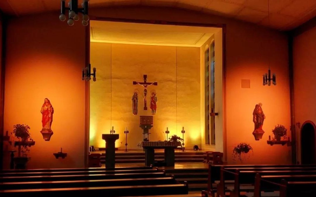 Altenkle­us­heimer Lichterkirche