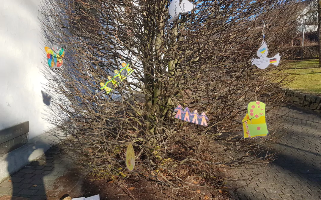 Frie­dens­baum in Neuenkleusheim