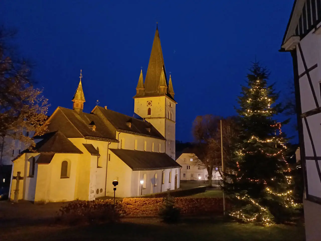 DRO-2025-konzert-st-clemens-kirchenchor-12raeuber-2